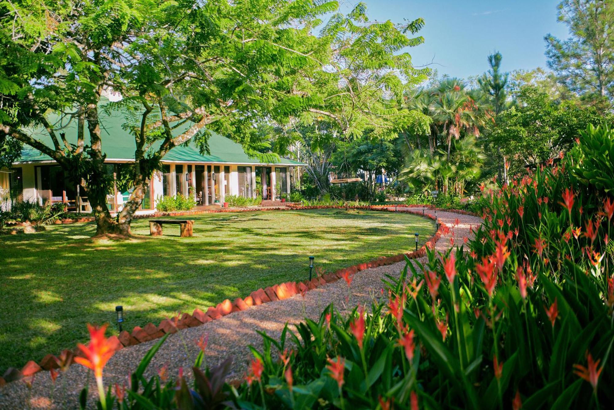 Hidden Valley Wilderness Lodge Blancaneaux Екстер'єр фото